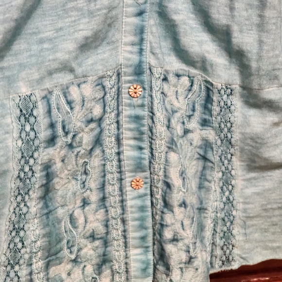 Reba Teal Blue Accent Button Down Tunic 2X Turquoise - Picture 4 of 9